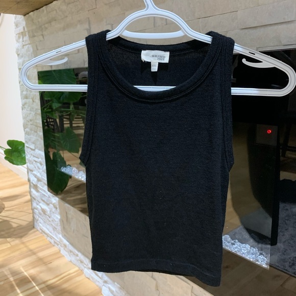 Wilfred Free | Winberg Tank - Picture 4 of 5